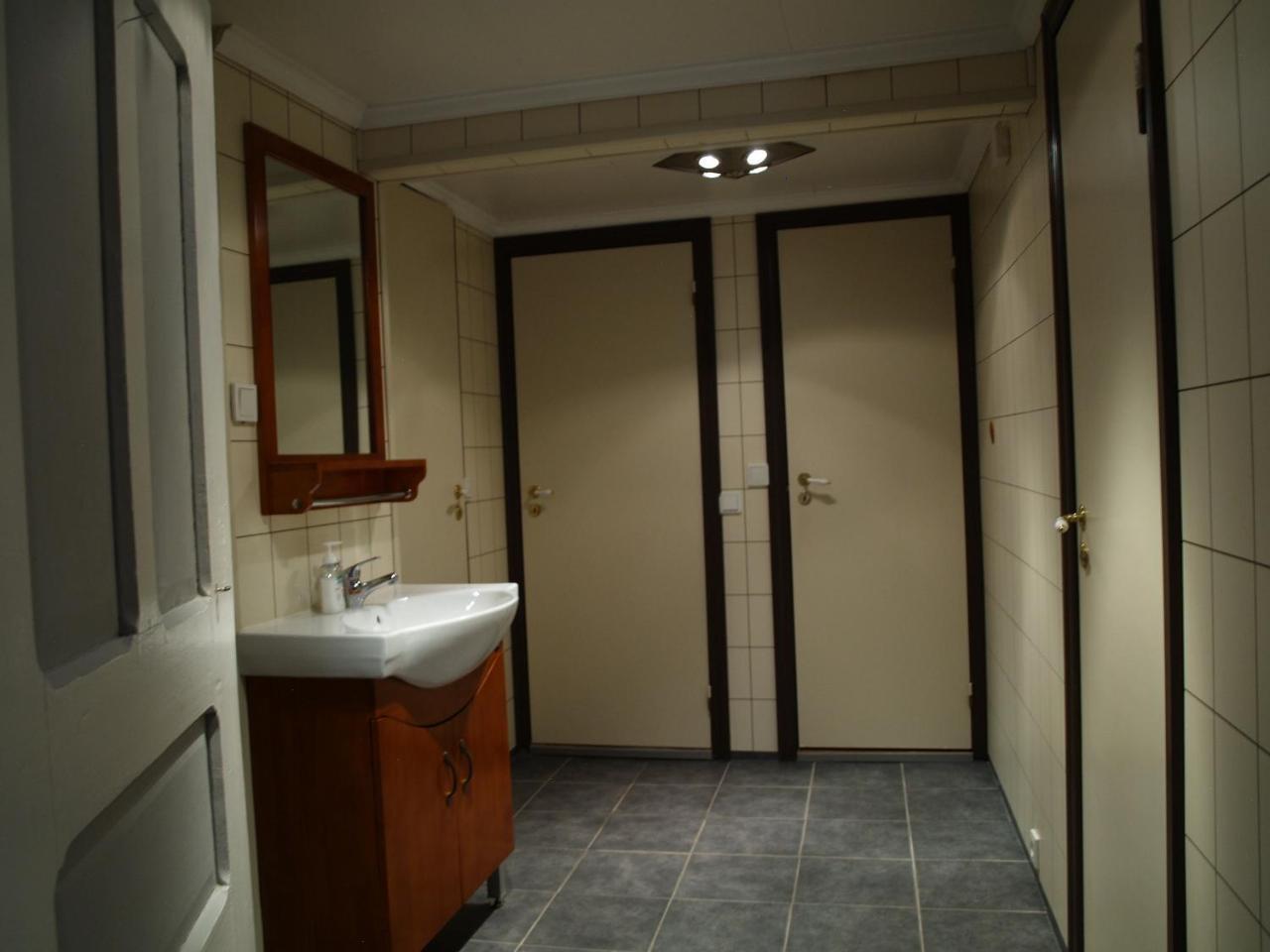 5 Bedrooms, Large Apartment With Nice View And Nature Herand Екстериор снимка