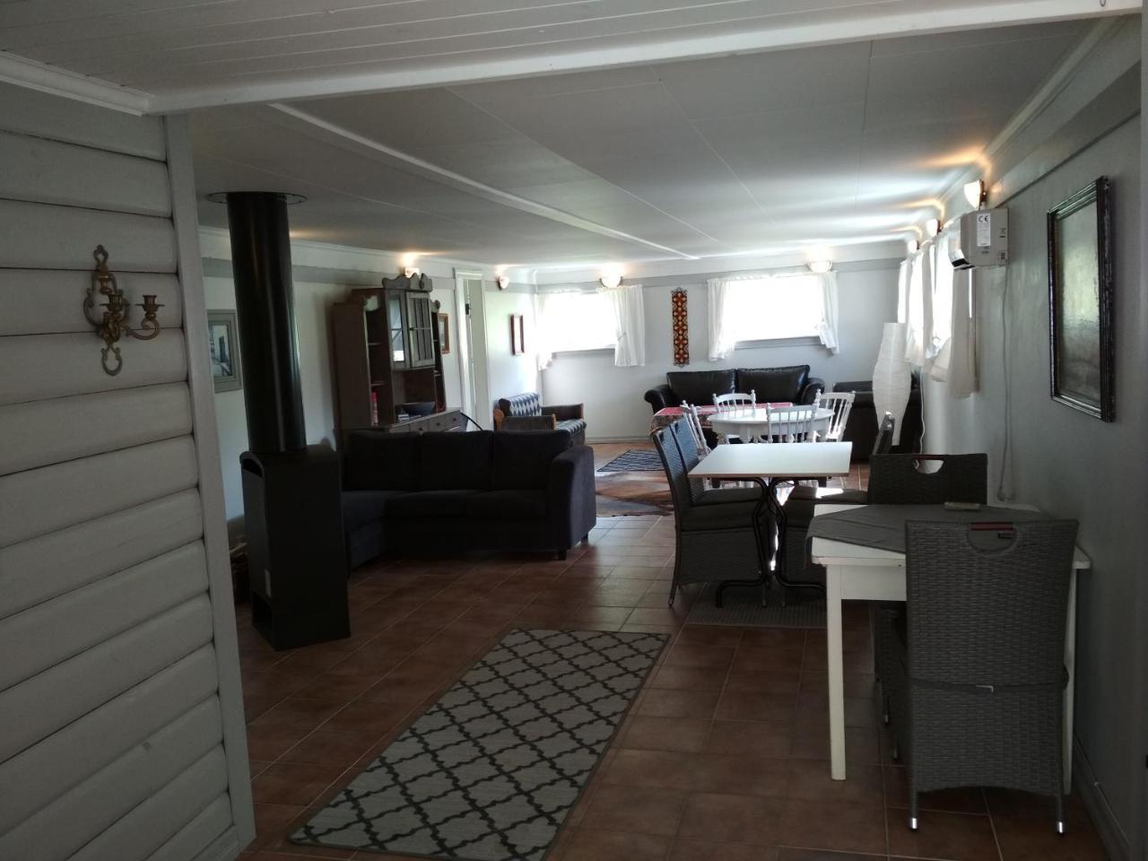 5 Bedrooms, Large Apartment With Nice View And Nature Herand Екстериор снимка